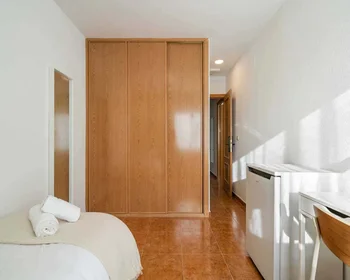 Quarto privado em C. de Triana, 61, Chamartín, 28016 Madrid, Spain, imagem 8 de 49