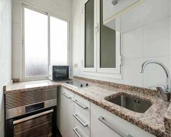 Quarto privado em C. de Triana, 61, Chamartín, 28016 Madrid, Spain, imagem 34 de 49