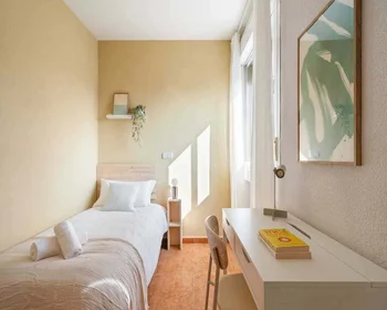 Quarto privado em C. de Triana, 61, Chamartín, 28016 Madrid, Spain, imagem 2 de 49