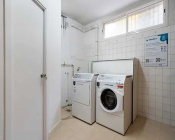Quarto privado em C. de Triana, 61, Chamartín, 28016 Madrid, Spain, imagem 40 de 49