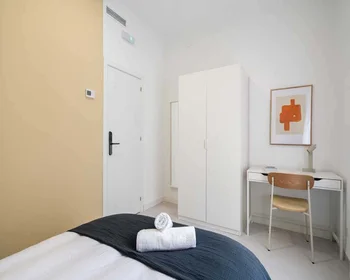 Quarto privado em C. de Triana, 61, Chamartín, 28016 Madrid, Spain, imagem 6 de 49
