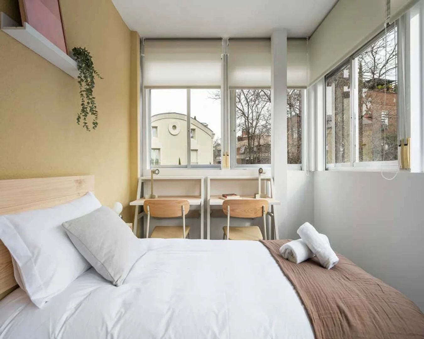 Zimmer in Studentenwohnung in  zu vermieten, voll möbliert