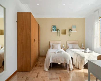 Privatzimmer in der C. de Triana, 61, Chamartín, 28016 Madrid, Spain, bild 1 von 14
