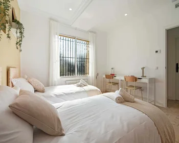 Privatzimmer in der C. de Triana, 61, Chamartín, 28016 Madrid, Spain, bild 3 von 14