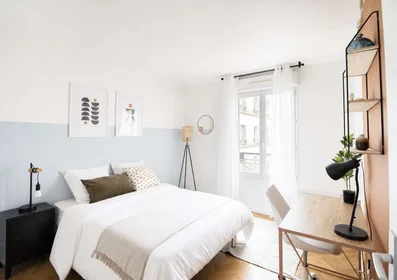 Privatzimmer in der rue de Bailly, bild 1 von 10