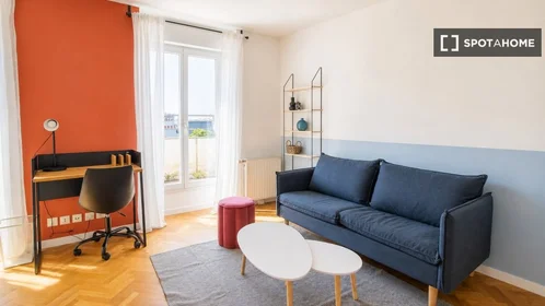 Quarto privado em rue de Bailly, imagem 15 de 19