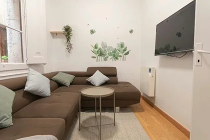 Private room at Carrer de la Freneria, Ciutat Vella, image 10 of 10