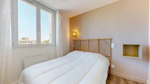 Chambre privée à 39 rue de la Figairasse, image 13 de 16