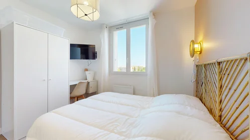 Chambre privée à 39 rue de la Figairasse, image 14 de 16