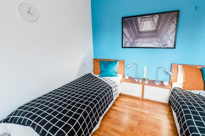 Quarto privado em Via G. B. Berizzi, imagem 1 de 10
