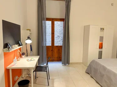 Chambre privée à Vico Sedil Capuano, image 2 de 13
