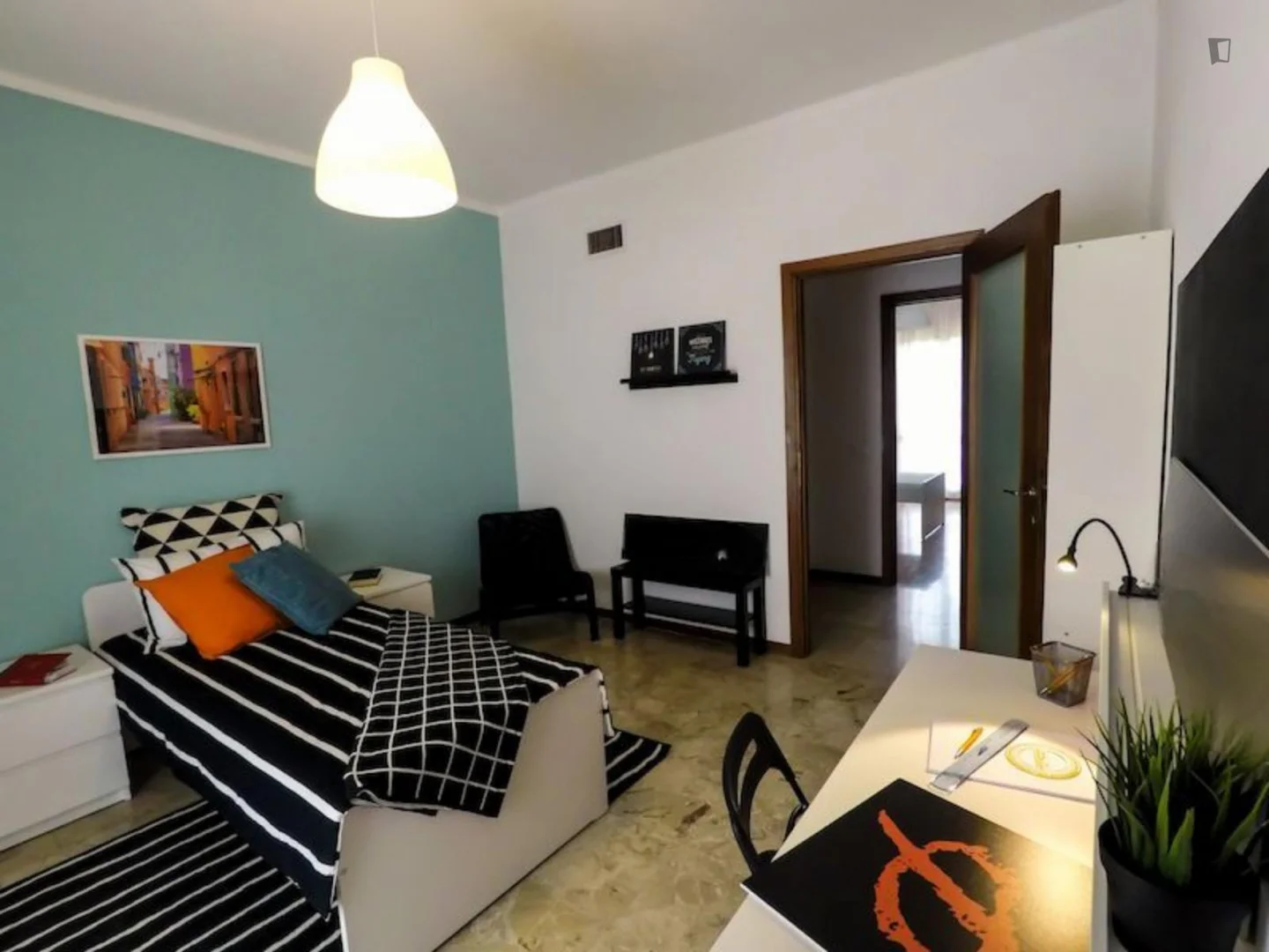 Habitación para estudiantes en  con modernas comodidades