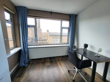 Quarto para alugar num apartamento partilhado em Den-haag