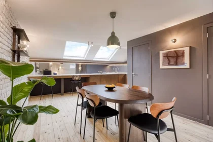 Logement entier à Rue de l'Enseignement, Bruxelles, image 3 de 10