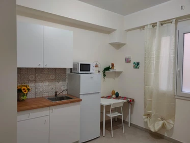 Studio à Via Rosario Gregorio, image 4 de 8