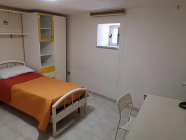 Privatzimmer in der Via Francesco Saverio Correra, bild 2 von 11