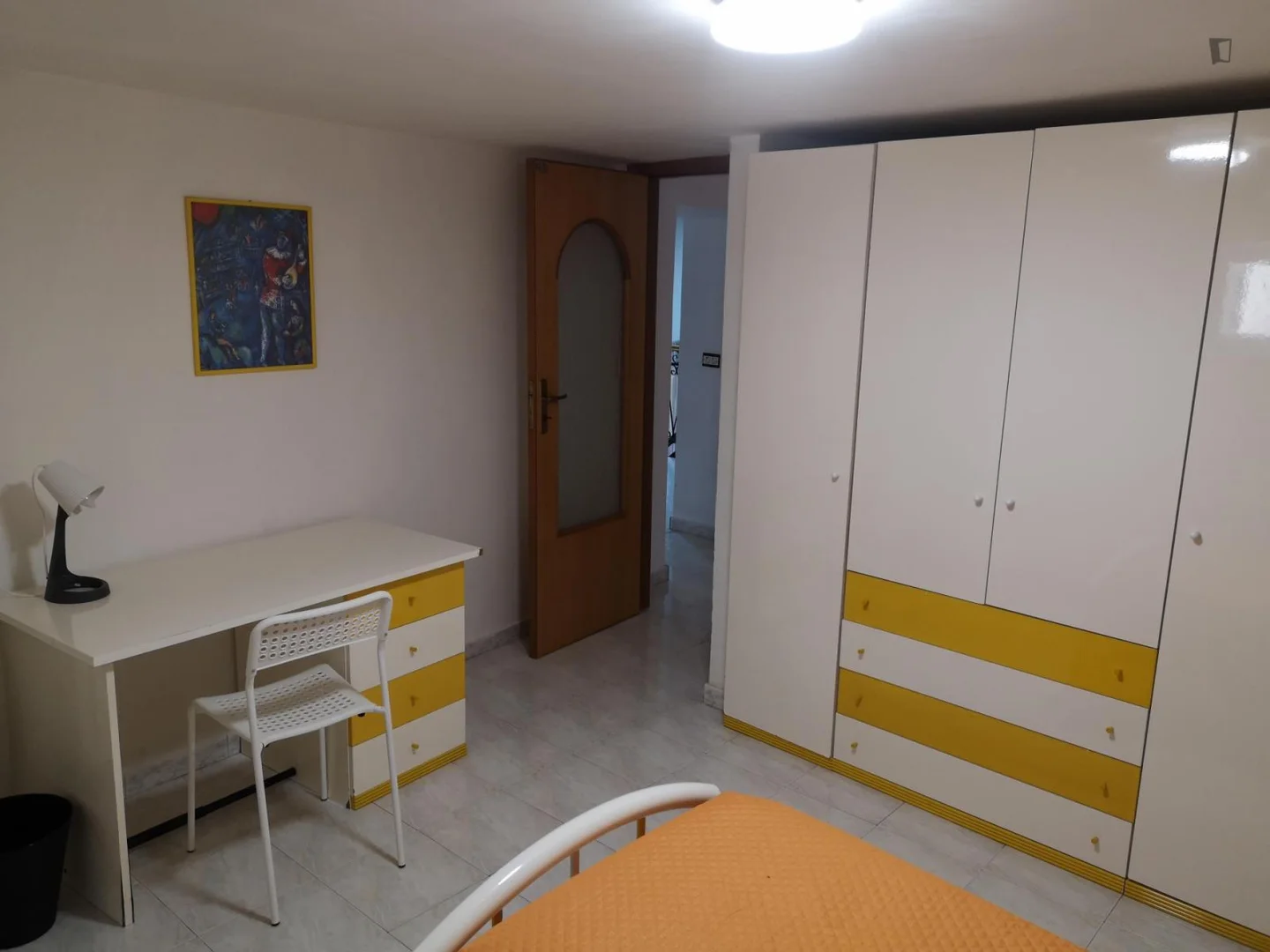 Studentenfreundliches Zimmer in  mit modernen Annehmlichkeiten