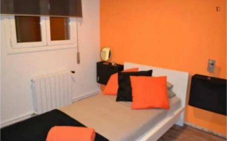 Quarto para alugar ao mês em Madrid