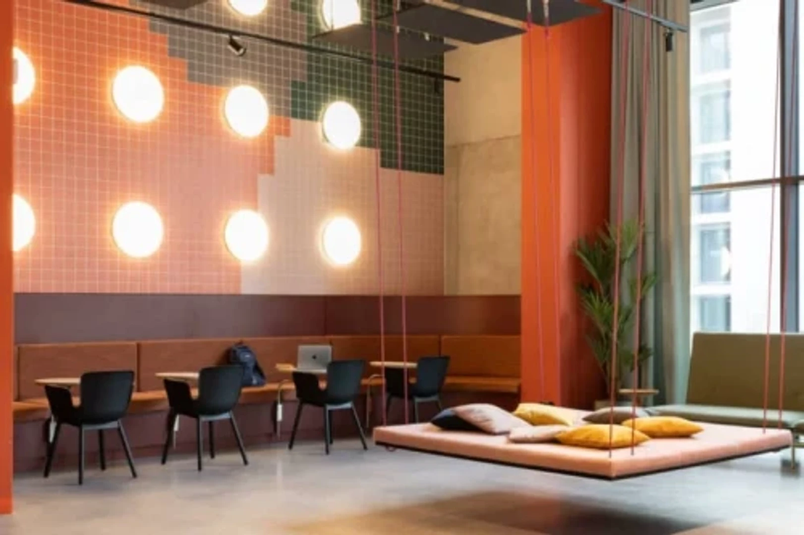 Wygodny i przestronny pokój studencki w 