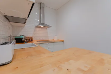 Entire apartment at 6, image 16 of 48