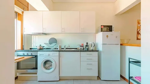 Apartamento inteiro em R. de Alexandre Herculano 161, 4000-054 Porto, Portugal, imagem 8 de 20
