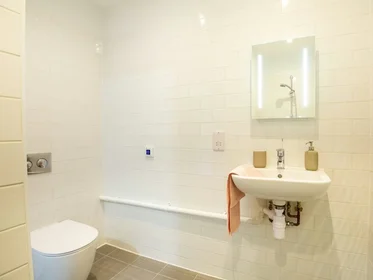 Quarto privado em 5, 8 London Rd, Brighton and Hove, Brighton BN1 4JA, UK, imagem 20 de 49