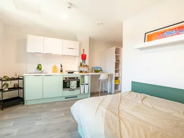 Quarto privado em 5, 8 London Rd, Brighton and Hove, Brighton BN1 4JA, UK, imagem 21 de 49