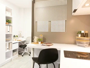 Quarto privado em 5, 8 London Rd, Brighton and Hove, Brighton BN1 4JA, UK, imagem 30 de 49