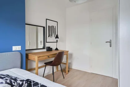 Privatzimmer in der 12 Av. Dampierre, 59410 Valenciennes, France, bild 5 von 6