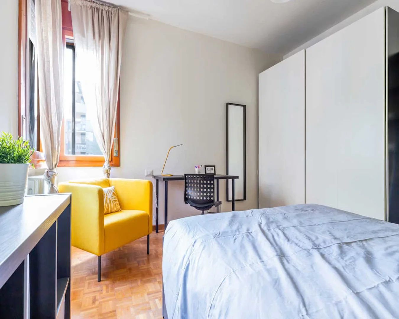 Chambre d'étudiant économique avec emplacement pratique dans 