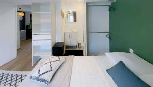 Private room at 31 Rte de Darnétal, 76000 Rouen, France, image 1 of 7