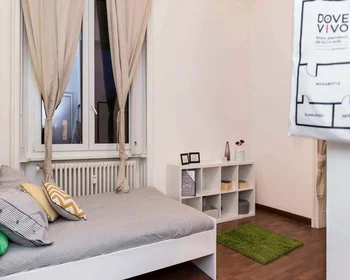 Chambre privée à 1, Via Giulio Tarra, Milano, 20124, image 3 de 41