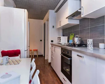 Chambre privée à 1, Via Giulio Tarra, Milano, 20124, image 9 de 41