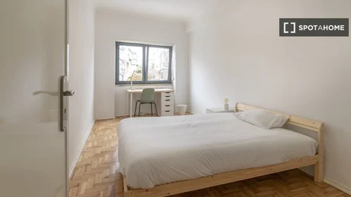 Prywatny pokój R. da Beneficência, obraz 3 17