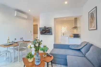 Apartamento inteiro em Calle Comedias 12, imagem 1 de 10