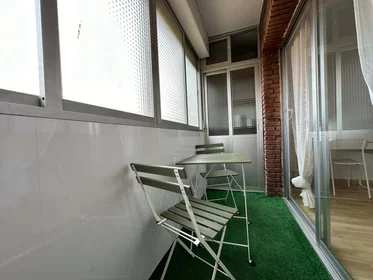 Privatzimmer in der C. de San Asturio Serrano, 3, 28802 Alcalá de Henares, Madrid, Spain, bild 3 von 27