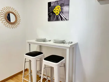 Privatzimmer in der C. de San Asturio Serrano, 3, 28802 Alcalá de Henares, Madrid, Spain, bild 10 von 27