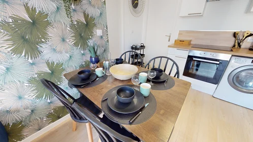 Private room at 8 rue Ensisheim, image 8 of 18