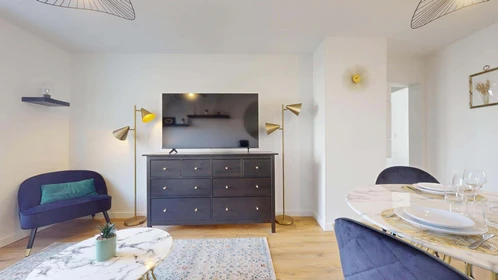 Privatzimmer in der 42 Ave Léon Blum, 31500 Toulouse, France, bild 11 von 19