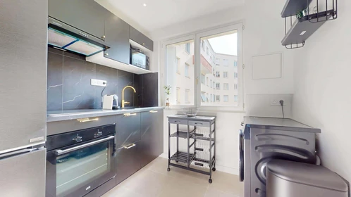 Privatzimmer in der 42 Ave Léon Blum, 31500 Toulouse, France, bild 16 von 19