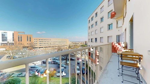 Privatzimmer in der 42 Ave Léon Blum, 31500 Toulouse, France, bild 18 von 19