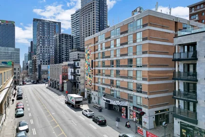 Shared room in residence at Parc Cité Student Housing, 3440 Park Ave, Montreal, Quebec H2X 2H5, image 9 of 30