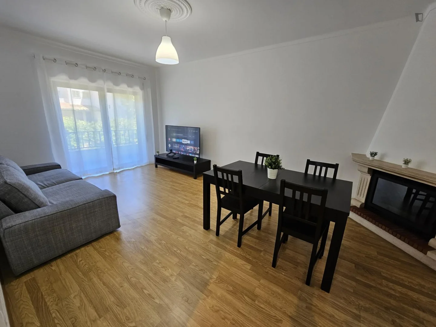 Budget-friendly student room close to campus in