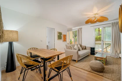 Chambre privée à 25 rue de la verdière, image 2 de 16