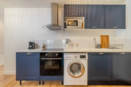 Chambre privée à 25 rue de la verdière, image 7 de 16