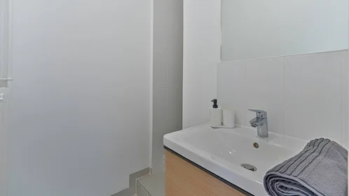 Stanza privata in residence in Boulogne-Billancourt, 92100, immagine 8 di 49