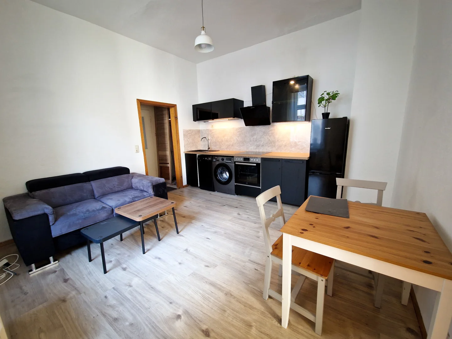 Habitación estudiantil económica con ubicación conveniente en 