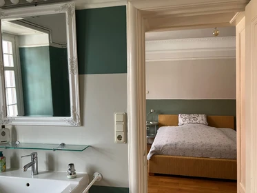 Habitación privada en Heinestraße, imagen 15 de 30
