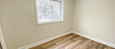 Logement entier en résidence à 348 Zephyr Ave, Ottawa, ON K2B 6A1, Canada, image 14 de 15