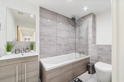 Logement entier à Burleys Way, image 12 de 18